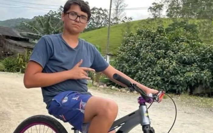 Internautas lamentaram morte de Andreick Zimerman, de 15 anos