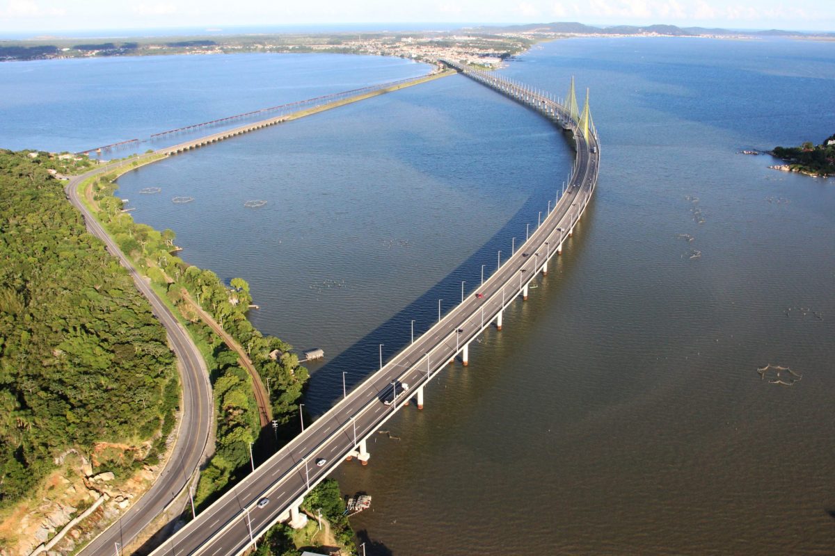 Liberação parcial: Ponte Anita Garibaldi volta a receber veículos na BR-101 neste domingo (19)