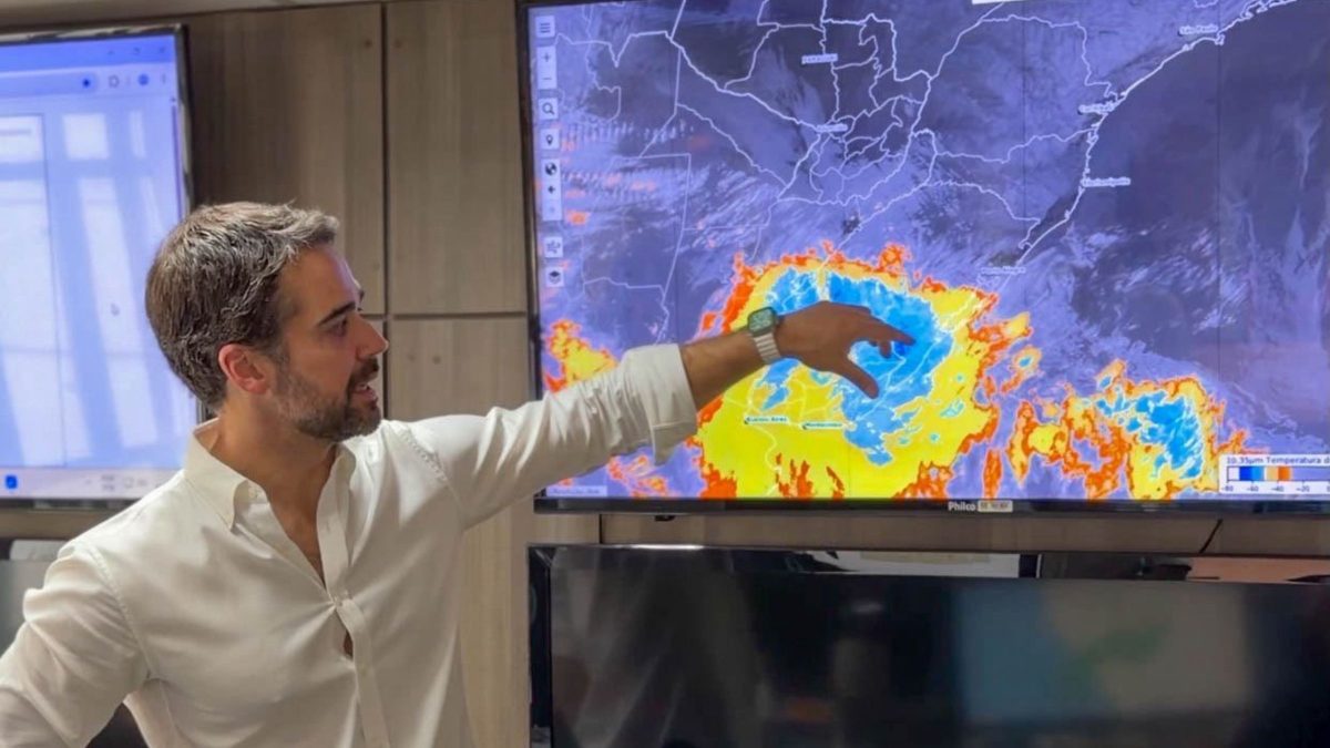 Rio Grande do Sul mantém cidades em alerta após ventos de quase 100 km/h e granizo no final de semana