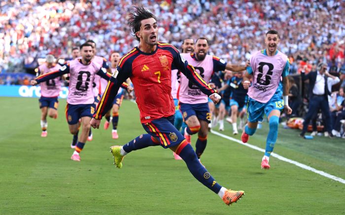 Espanha fura retranca da Argentina na prorrogação e conquista a Copa do Mundo
