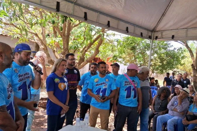 Celina Leão ouve reivindicações de moradores rurais do Recanto das Emas