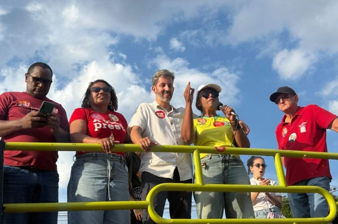 Em Planaltina, Grass cobra presença de Celina Leão em debates