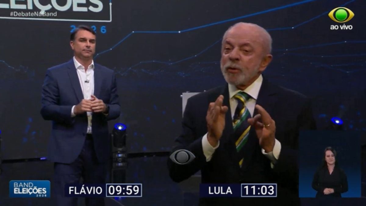 Lula diz que quase metade das mortes por Covid poderia ter sido evitada e critica Bolsonaro