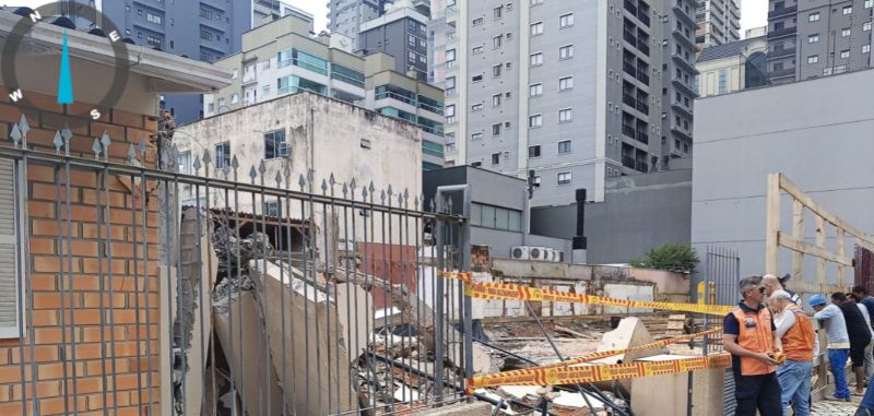 Duas casas são interditadas após desabamento em Itapema