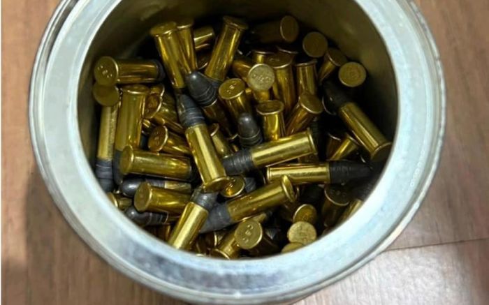 Polícia apreende armas e munições em Penha