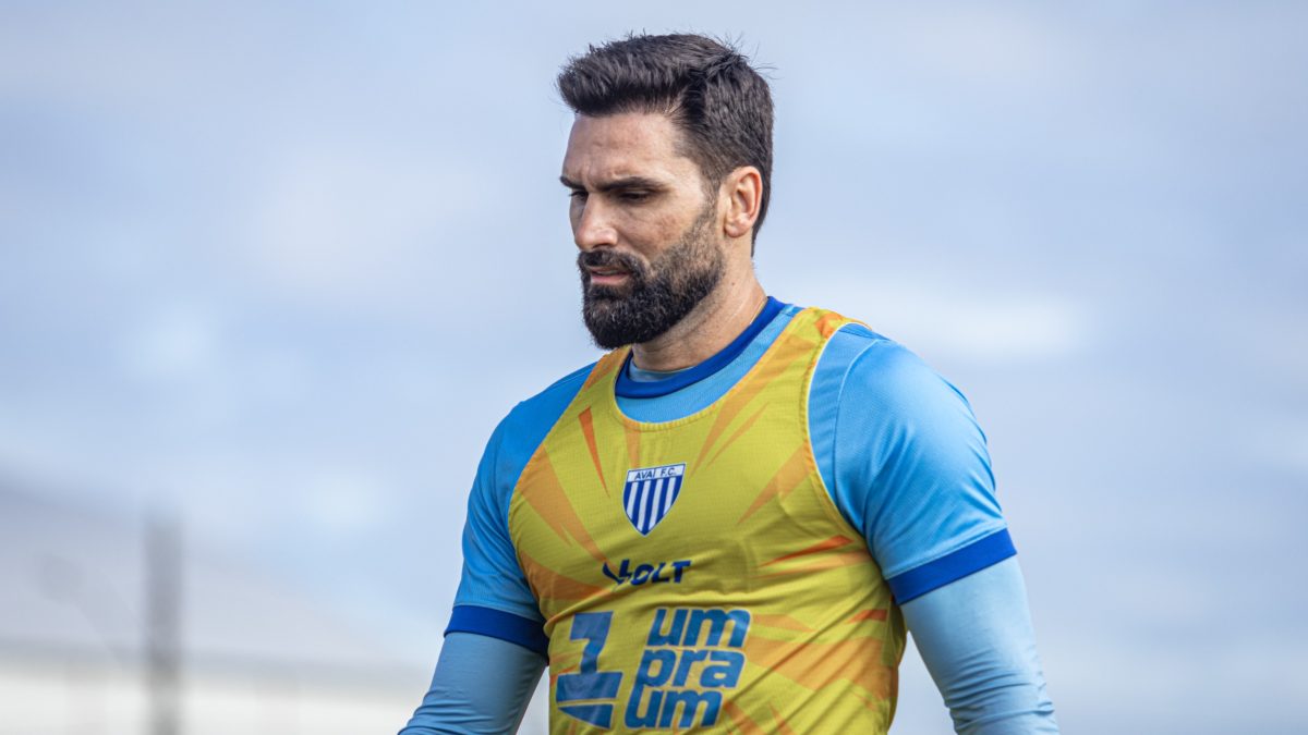 Maior artilheiro da Série B em atividade, Léo Gamalho ainda não finalizou a gol em seu retorno ao Avaí