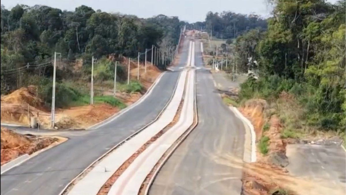 Obras em avenida de R$ 22 milhões, que promete revolucionar a mobilidade urbana na Capital do Carvão, estão na fase final