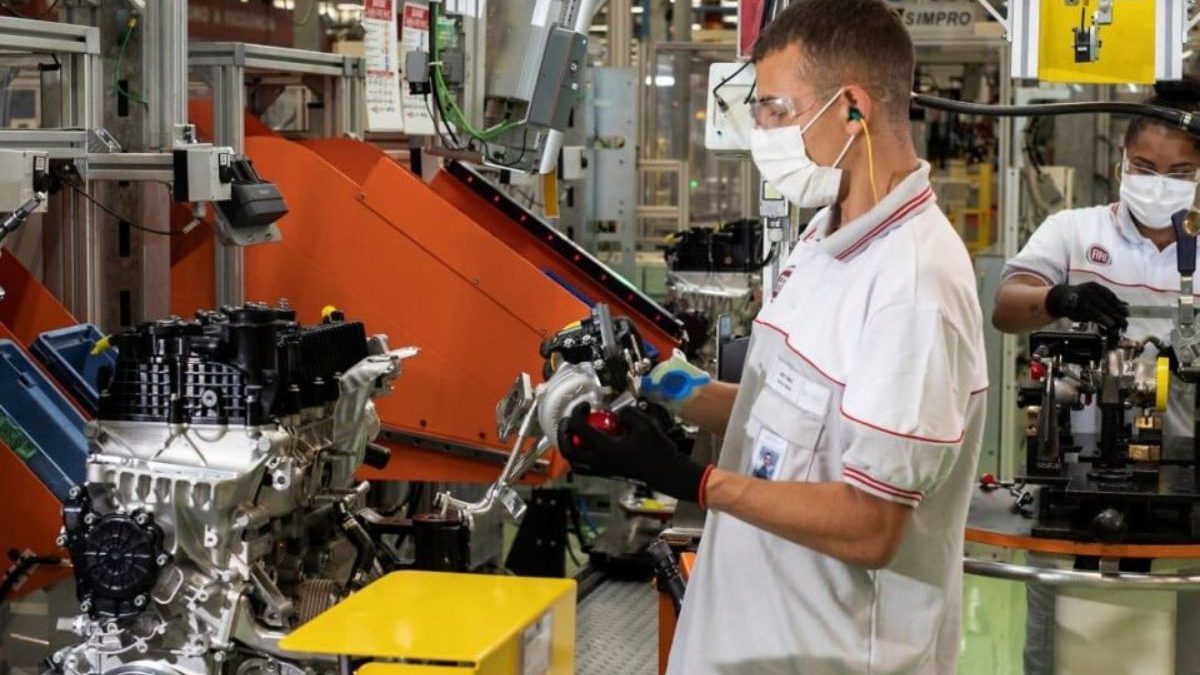 Fábrica que unia rivais Renault e Peugeot na produção de motores fecha após 57 anos, afeta 100 vagas e encerra era na Europa