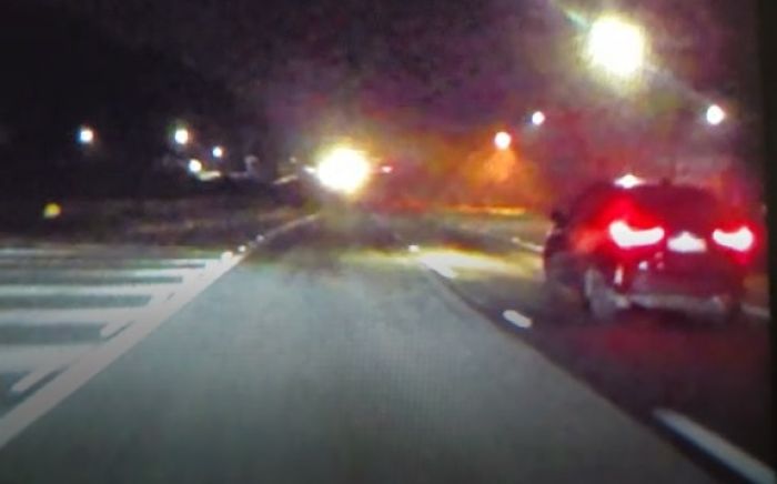Motorista procura condutor envolvido em acidente na BR 101 em Penha