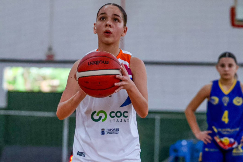 Atleta da FMEL é convocada para Seleção Catarinense de Basquete SUB-16