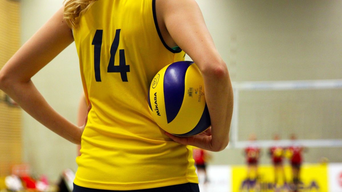 ‘A diferença de força é brutal’, diz médico sobre mulheres trans no esporte feminino; especialistas apontam caminhos para o debate