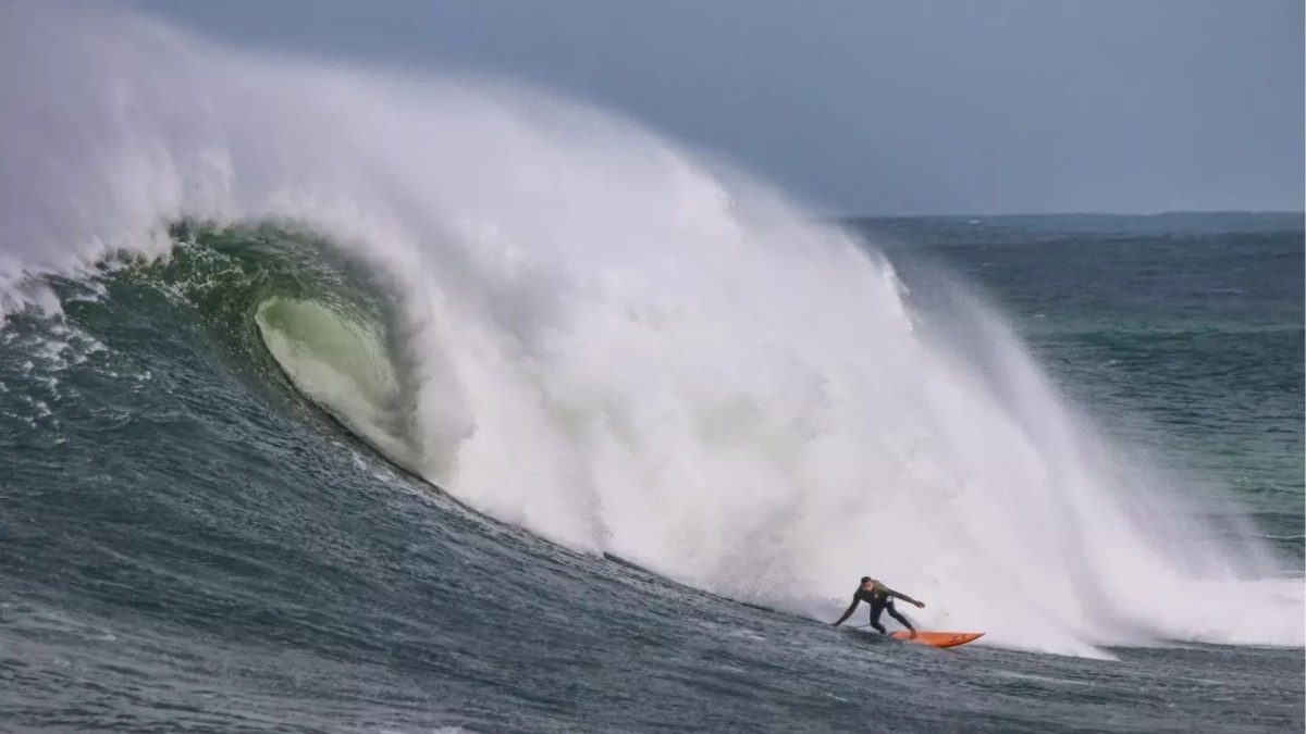 Cidade de SC conhecida pela maior onda do Brasil sediará etapa do Mundial de Ondas Grandes