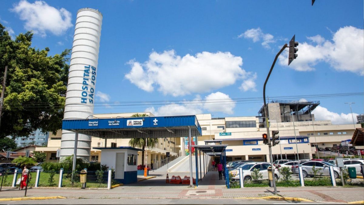 Hospitais de Joinville chegam ao limite e vereadores discutem falta de leitos e fila com mais de mil cirurgias