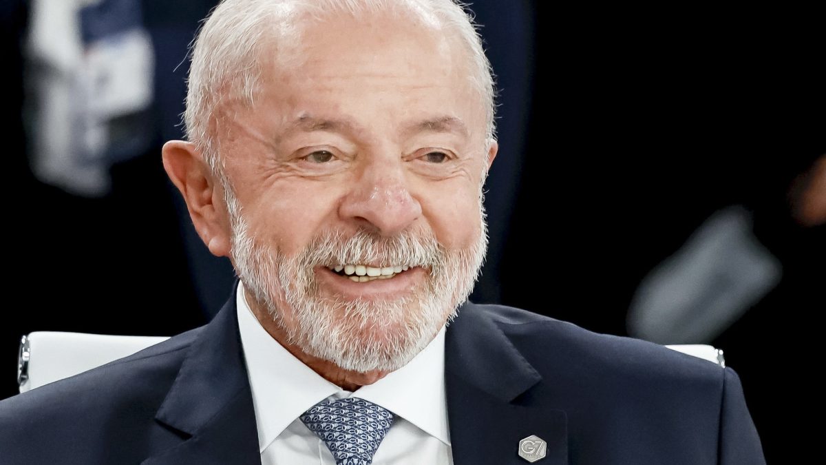 AO VIVO: Lula é entrevistado no podcast Inteligência Ltda; acompanhe