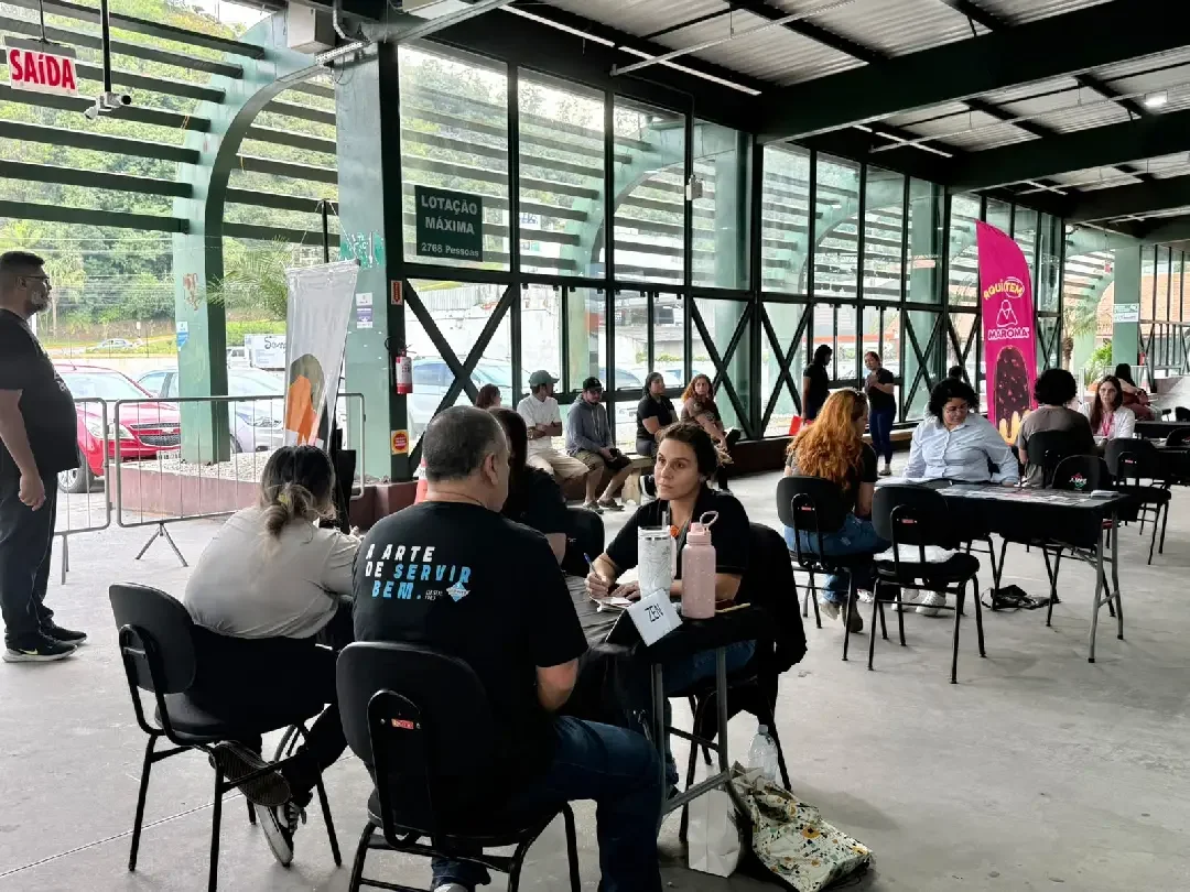 Feirão de Empregos reúne mais de 300 candidatos em Brusque