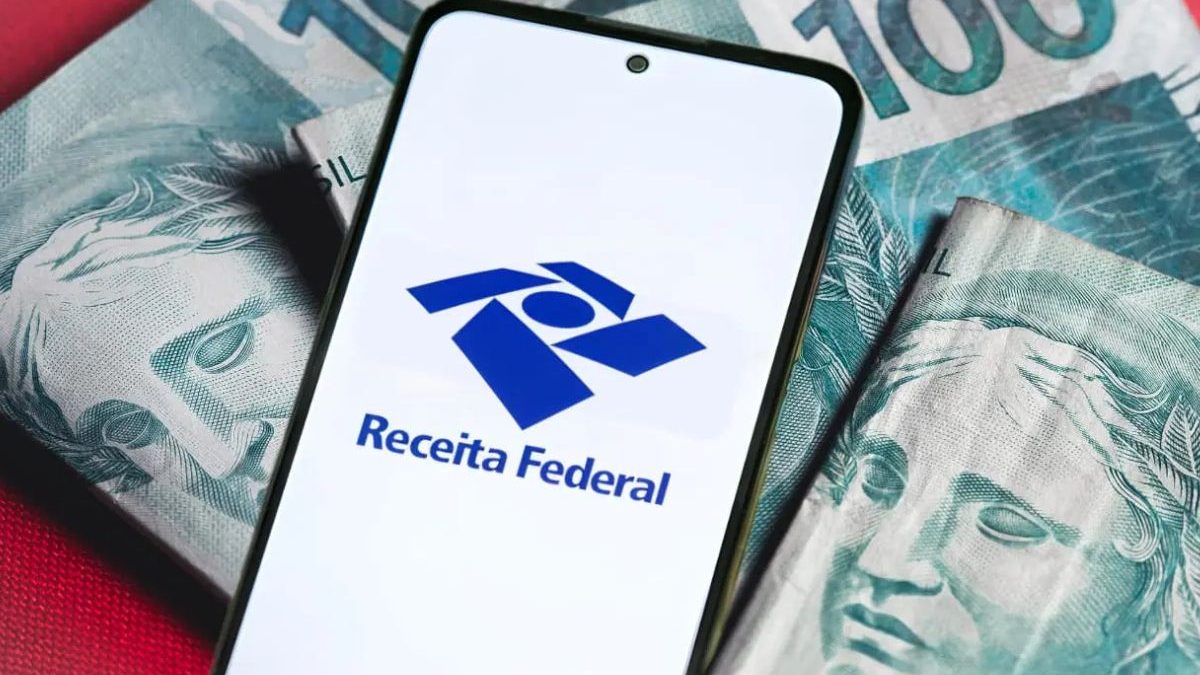 Restituição do Imposto de Renda: Receita paga 3º lote nesta sexta para 2,7 milhões de brasileiros