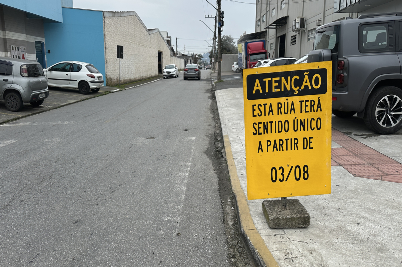 Codetran altera circulação na Rua Dr. Hermes Atílio Mariani para reforçar segurança viária
