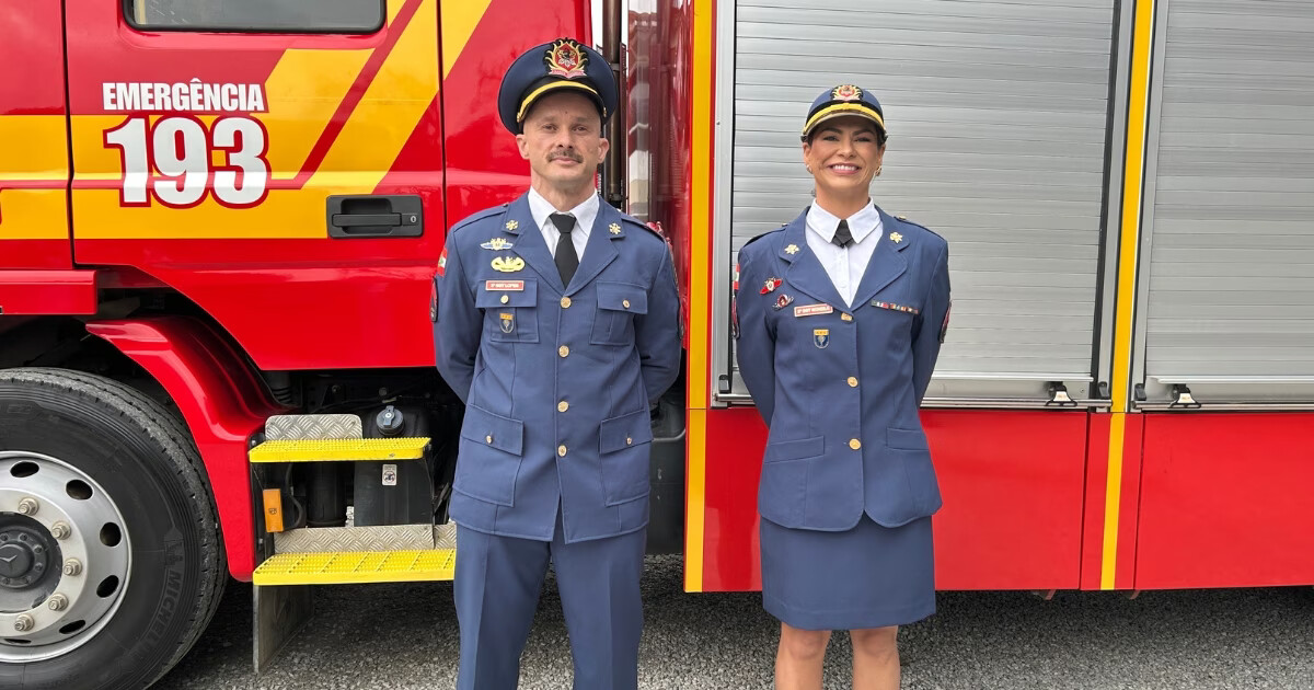 Cerimônia marca troca de comando dos bombeiros de Botuverá