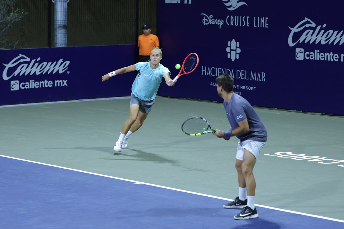 Orlando Luz e Rafael Matos na semi no ATP de Los Cabos, no México, e buscam a sexta final da temporada
