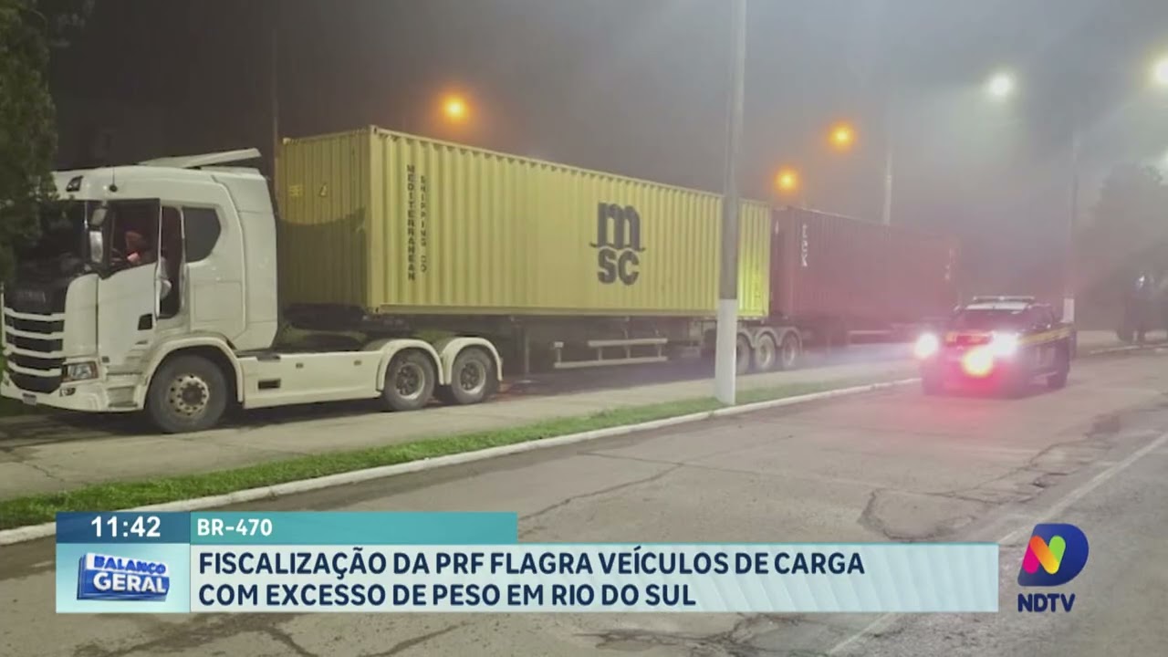 BR-470: fiscalização da PRF em Rio do Sul flagra 18 veículos de carga com excesso de peso