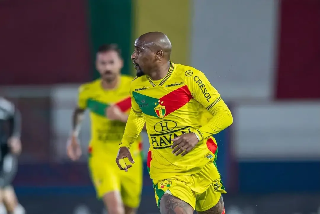 Brusque perde Jeferson por até um mês após lesão na coxa