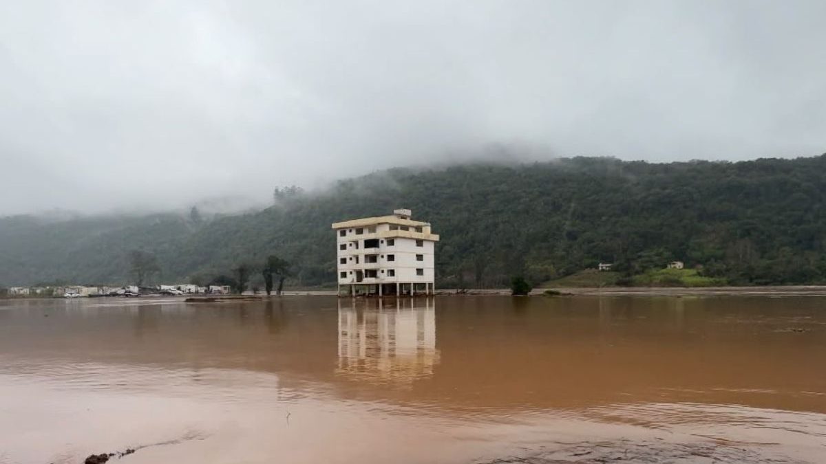 Cidade proíbe construções de casas e decide trocar bairro destruído por parque ecológico após enchentes históricas