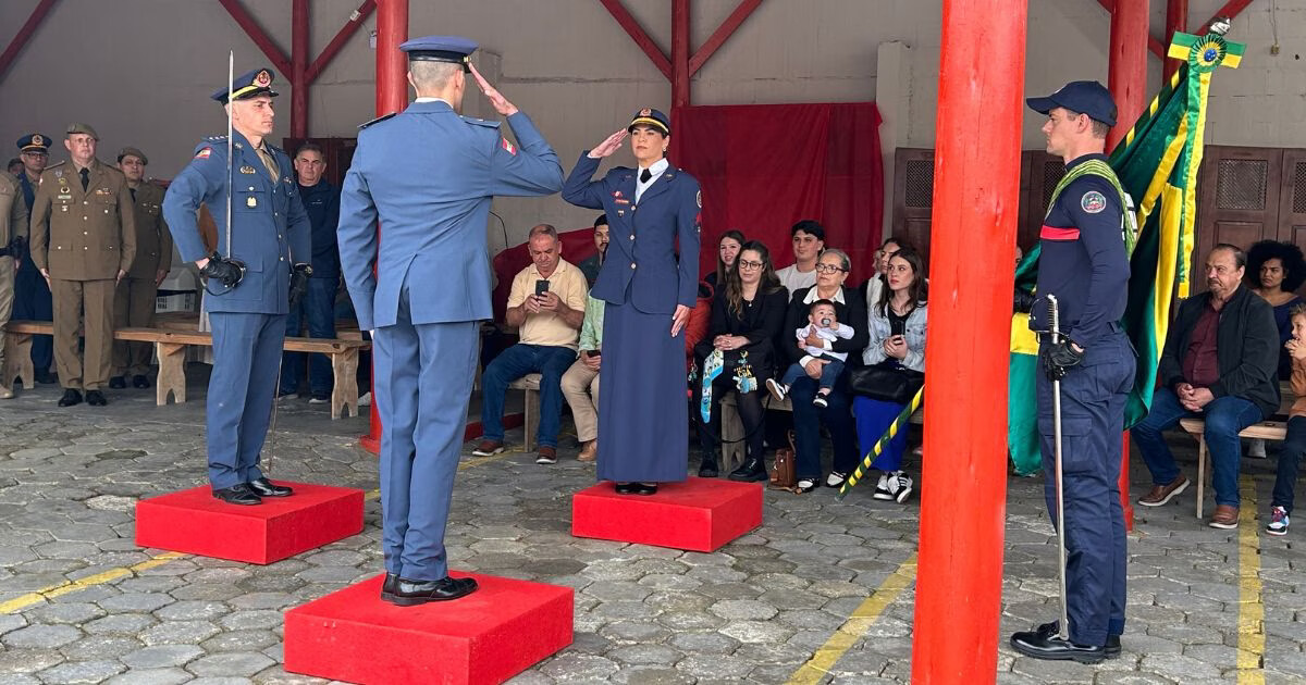 Corpo de Bombeiros de Guabiruba recebe novo comando; conheça