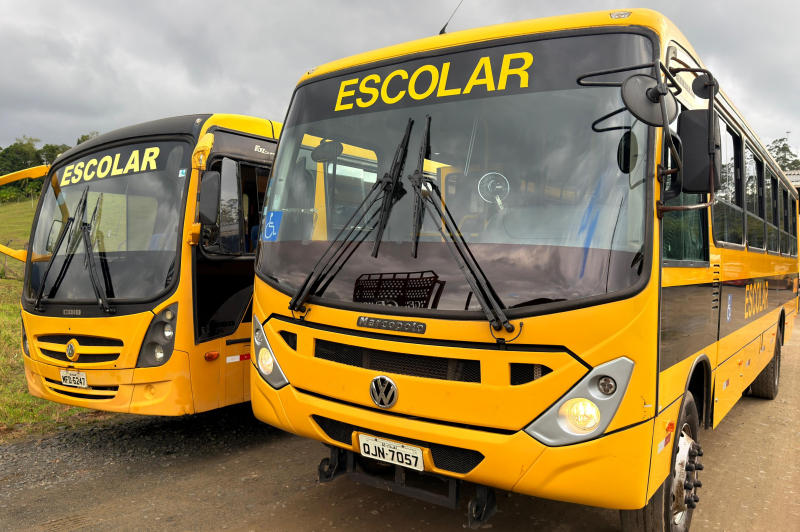 Ônibus escolares da Rede Municipal recebem manutenção para o reinício das aulas