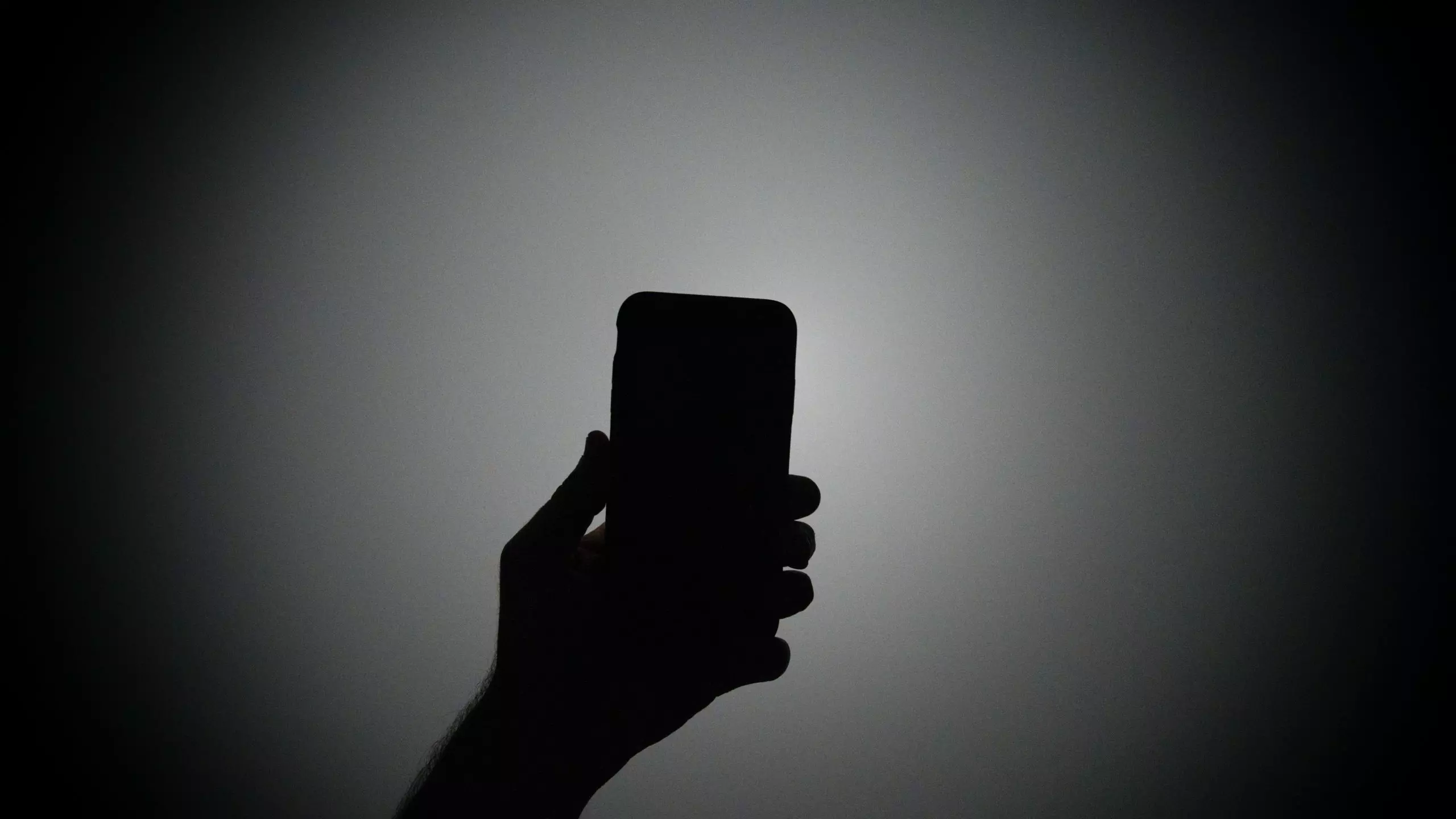 Postou, perdeu: selfie na cela vira prova contra preso em SC