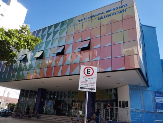 Galeria de Arte de BC volta a receber público após reforma