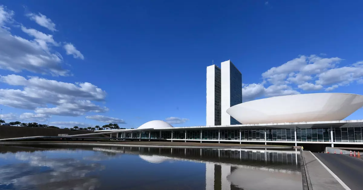 Os segredos da ‘cidade invisível’ no Congresso: lancheiro há 25 anos revela a rotina quando políticos somem