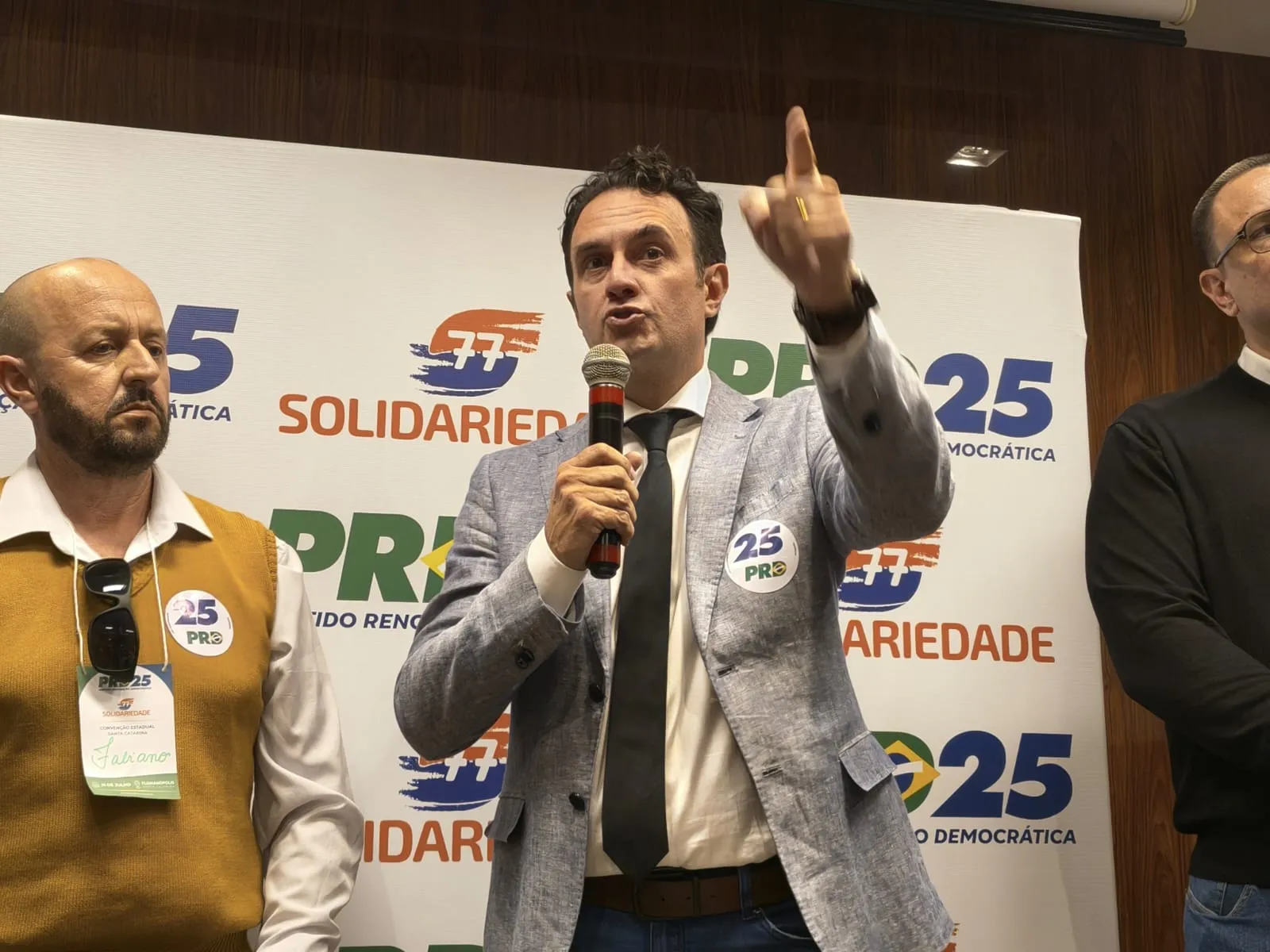 PRD-Solidariedade lançam Jeferson Rocha e Fabiano Silva ao Senado | G1