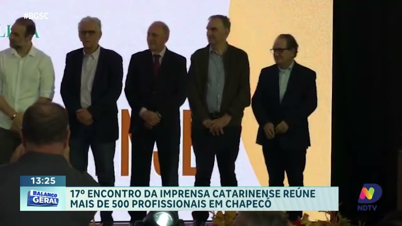 Evento reúne 500 profissionais e homenageia trajetórias da imprensa