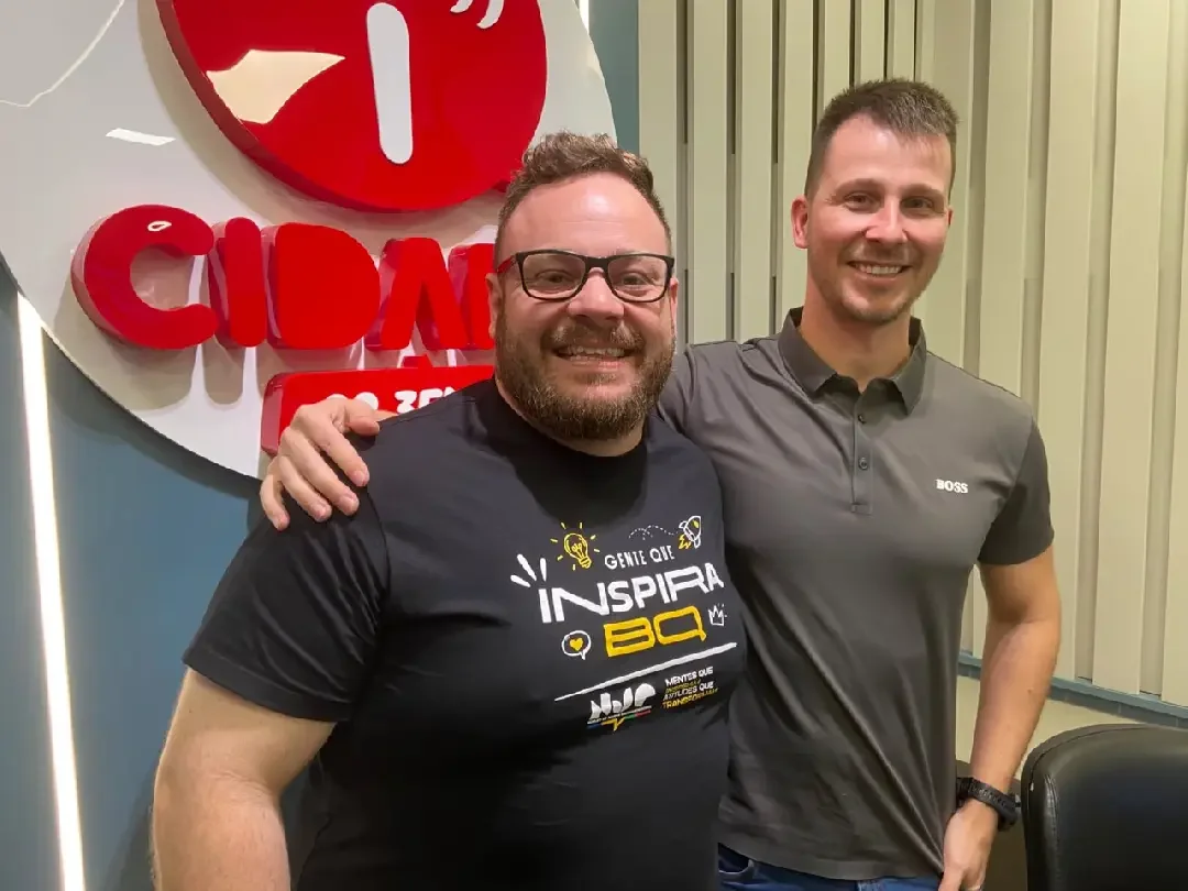 (VÍDEO) InspiraBQ traz palestras com Jordan Hang e Márcio May