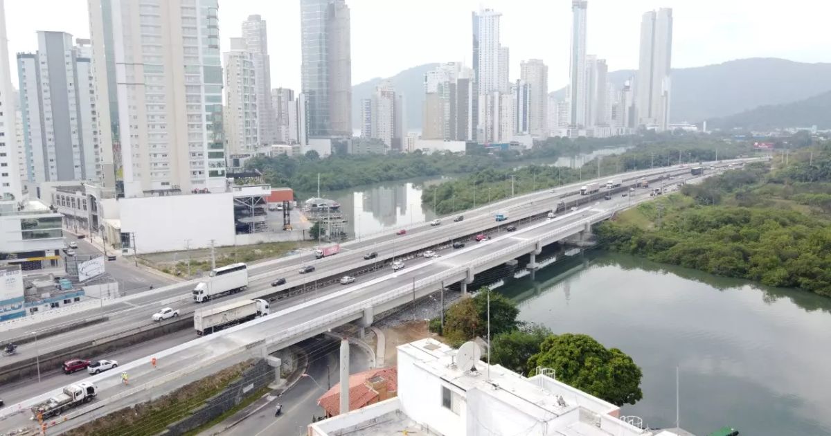 BR-101 terá mudança no trânsito durante obras em ponte de SC; veja quando e como evitar transtornos