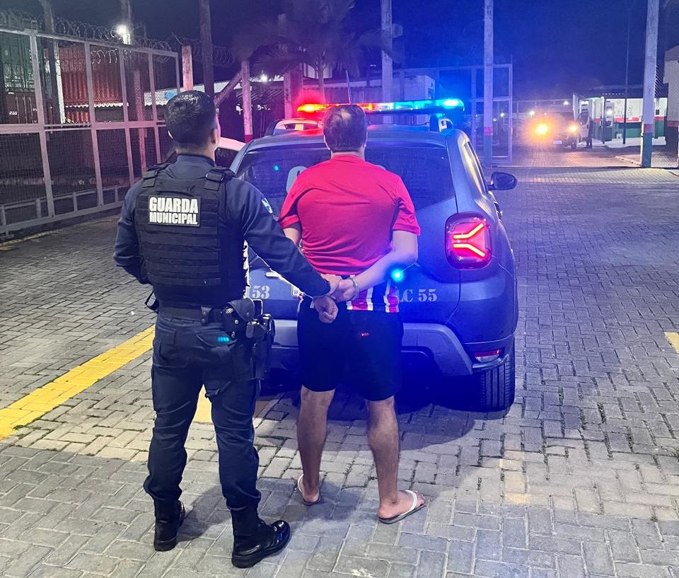 Procurado por tráfico no Rio de Janeiro foi preso durante churrasco em Balneário Camboriú