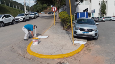Segunda-feira (3) começa com conserto de calçamento, tubulação e limpeza urbana em mais de 40 frentes