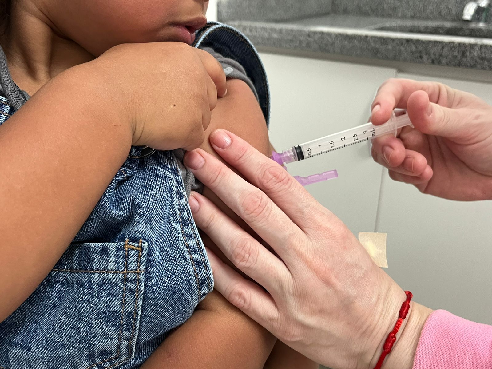 Campanha de multivacinação iniciou nesta segunda-feira em BC