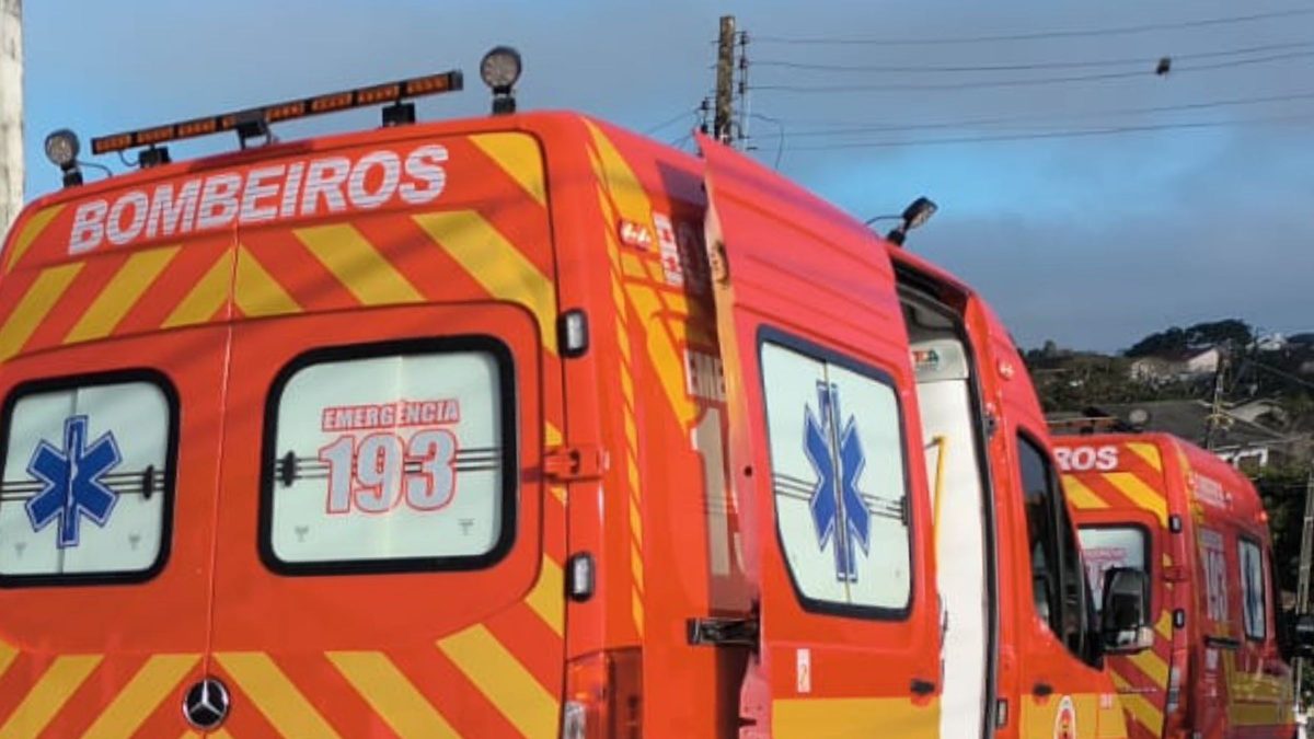 Trabalhador de 49 anos cai de telhado de 6 metros durante obra em SC