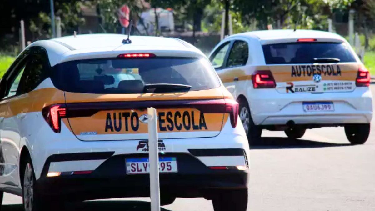 Detran define mudanças para retirada de CNH em SC com novas regras para exames práticos