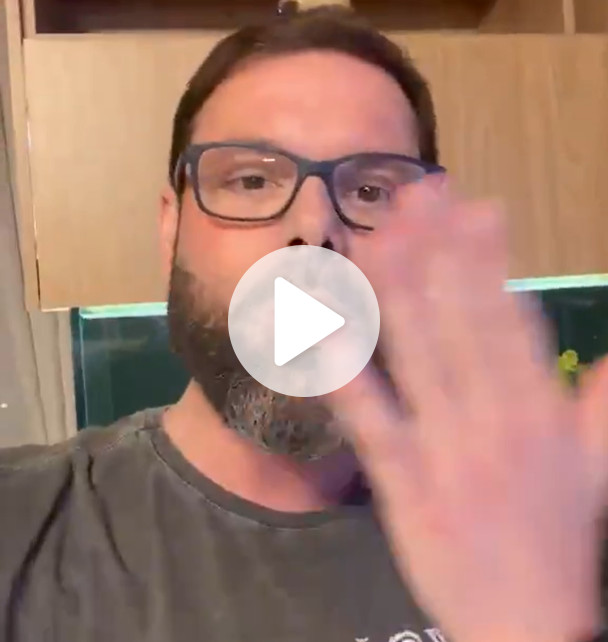 Seif ‘pega ar’ e ataca Ana Campagnolo nas redes socias: ‘Beijo, Joice catarinense’