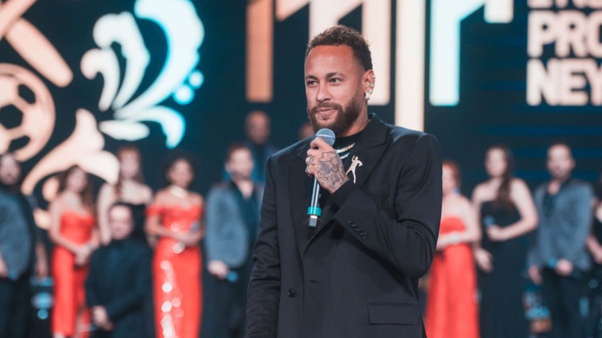 339 salários mínimos: saiba o influenciador que pagou fortuna em leilão para arrematar citação nos stories de Neymar