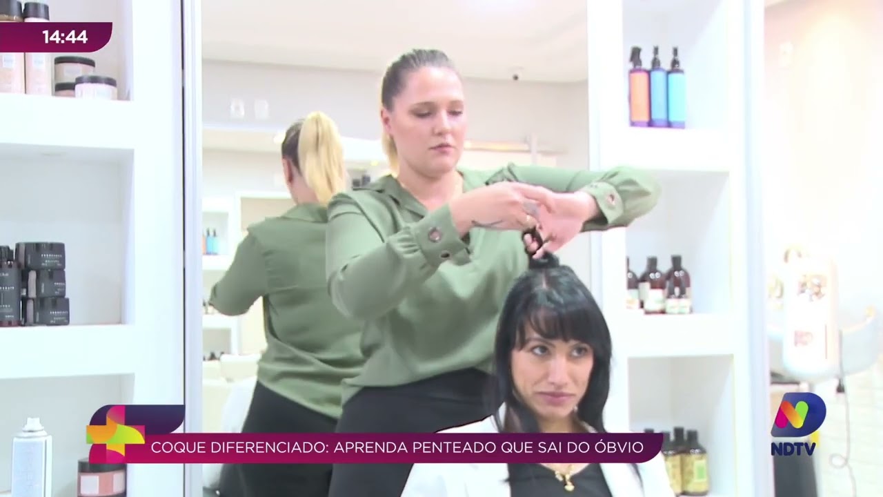 Coque diferenciado: aprenda penteado elegante e fácil de fazer