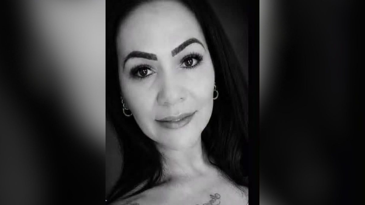 ‘Tirava de si para ajudar o próximo’: amigos se despedem de mulher encontrada morta em SC