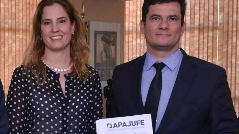 Moro sai em defesa de Gabriela Hardt após punição no CNJ: ‘Corajosa que confrontou a arrogância do Lula’
