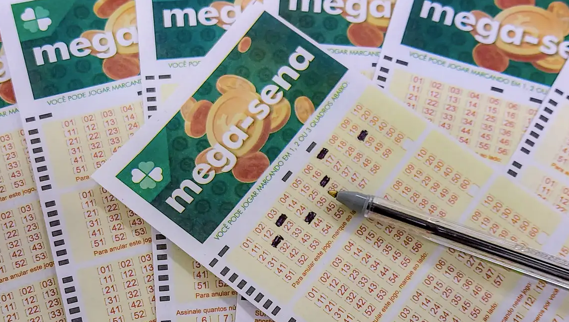 Mega-Sena 3040 acumula e premiação pode chegar a R$ 150 milhões na quinta (6)