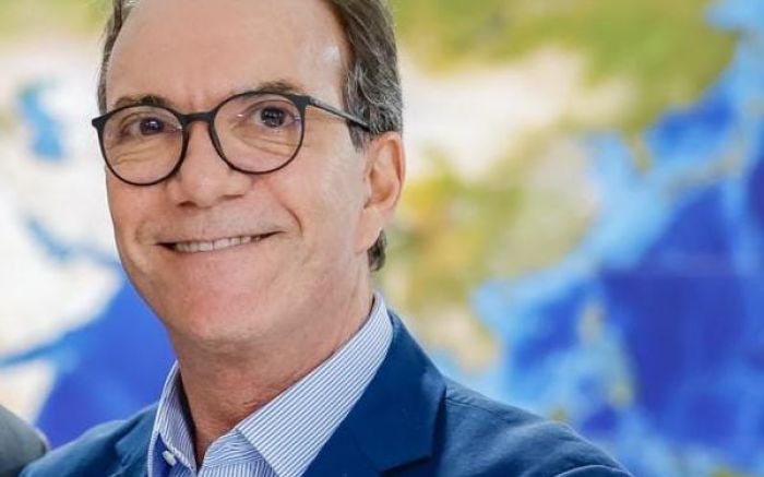 Quinta tem entrevista ao vivo com Décio Lima