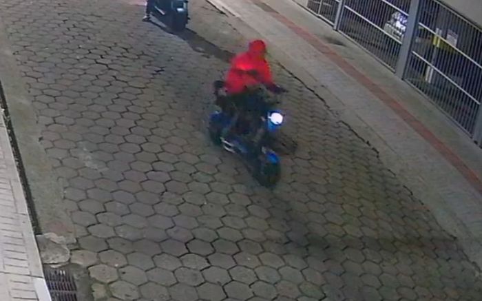 Vítima pede ajuda para encontrar scooter furtada
