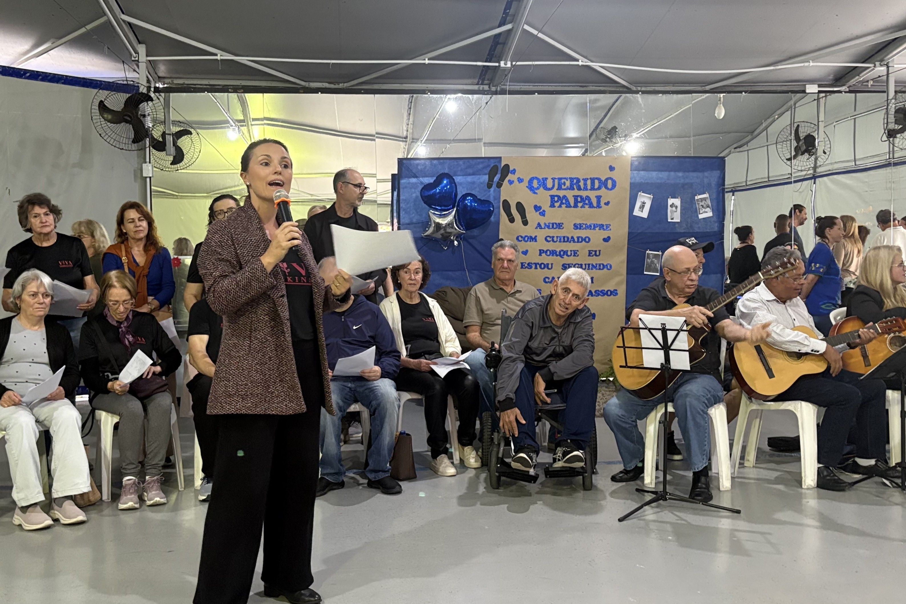 Secretaria da Pessoa Idosa promove tarde especial em homenagem ao Dia dos Pais