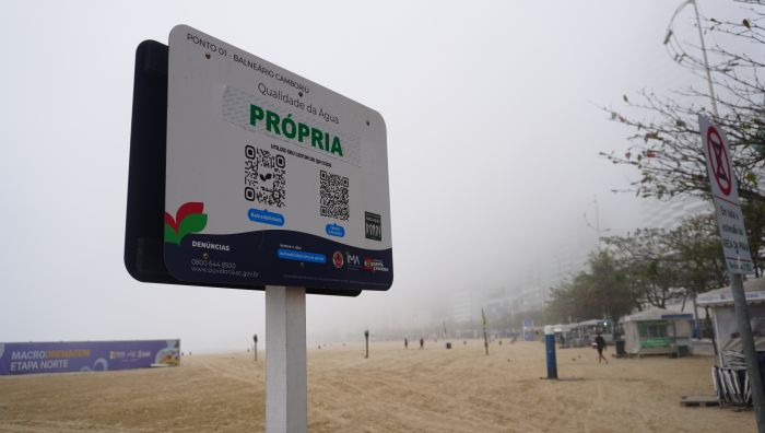 Metade das praias da região está poluída pra banho; BC se destaca positivamente